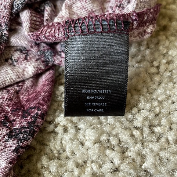 Simply Vera Vera Wang Lightweight Tunic Top with Chiffon Trim - Size M - Picture 5 of 5